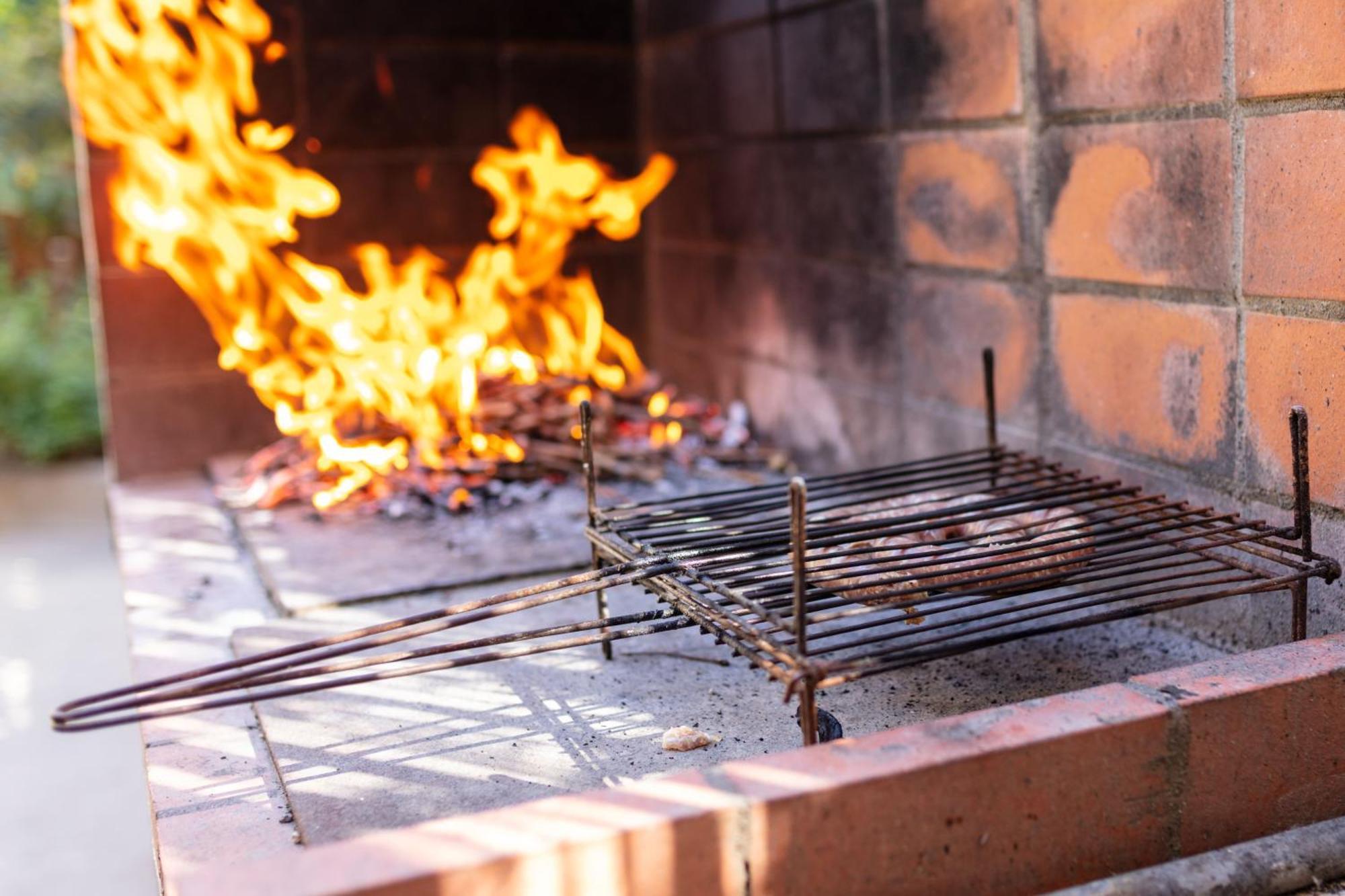 La Tour Du Terroir Bed and Breakfast Rivesaltes Εξωτερικό φωτογραφία