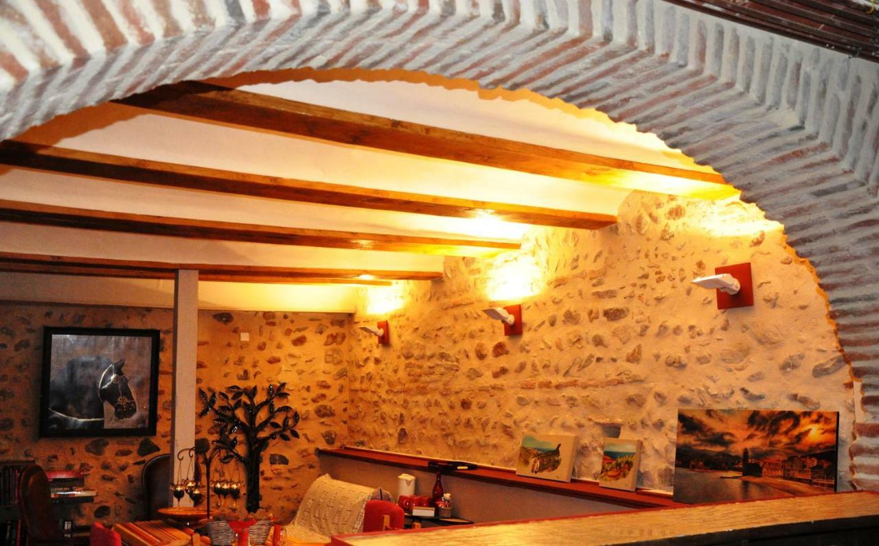 La Tour Du Terroir Bed and Breakfast Rivesaltes Εξωτερικό φωτογραφία